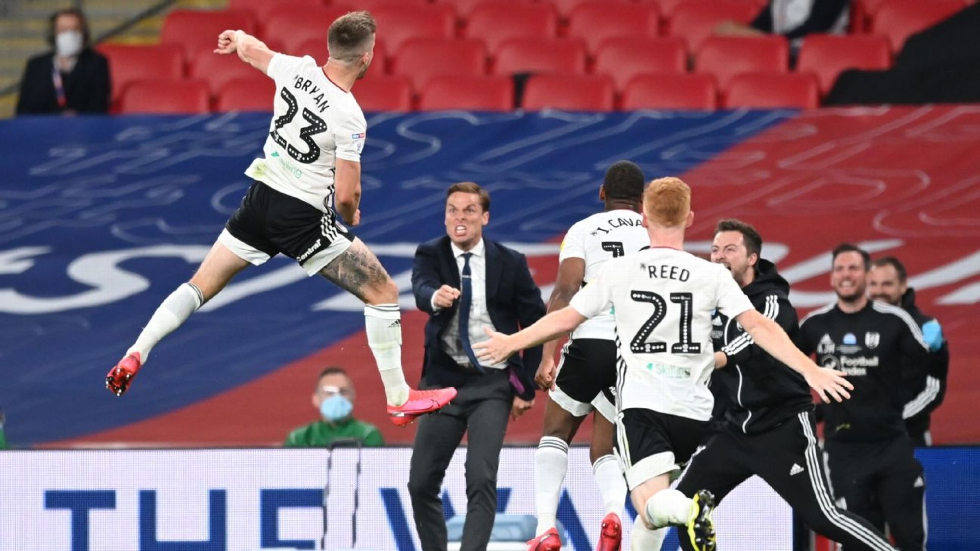 意识也让他 意识也让他